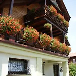 Couette-café Stareczka - Z Balkonami I Widokiem Na Dobry Dzien, Zabierz Pupila 3*