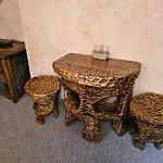 Stareczka - Z Balkonami I Widokiem Na Dobry Dzien, Zabierz Pupila Couette-café