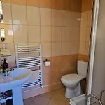 B&B Stareczka - Z Balkonami I Widokiem Na Dobry Dzien, Zabierz Pupila 3*