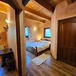 Stareczka - Z Balkonami I Widokiem Na Dobry Dzien, Zabierz Pupila B&B 3*