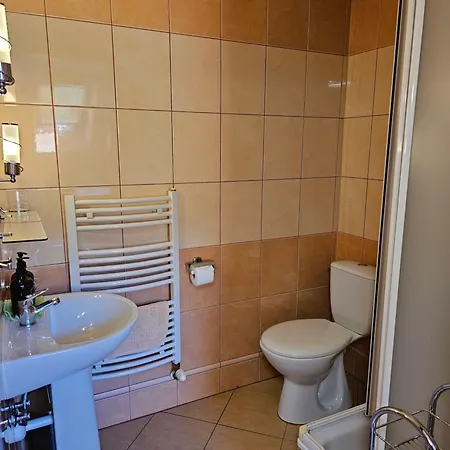 Bed and breakfast Stareczka 3*