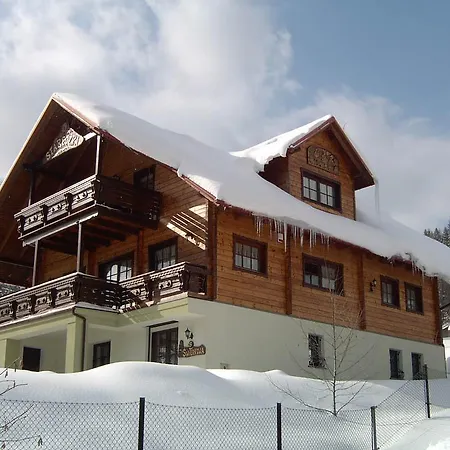 Stareczka Bed and breakfast 3*