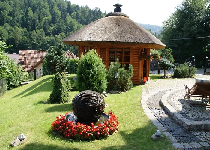 Bed and breakfast Stareczka - Regionalny Wystrój, Domowa Atmosfera 3*