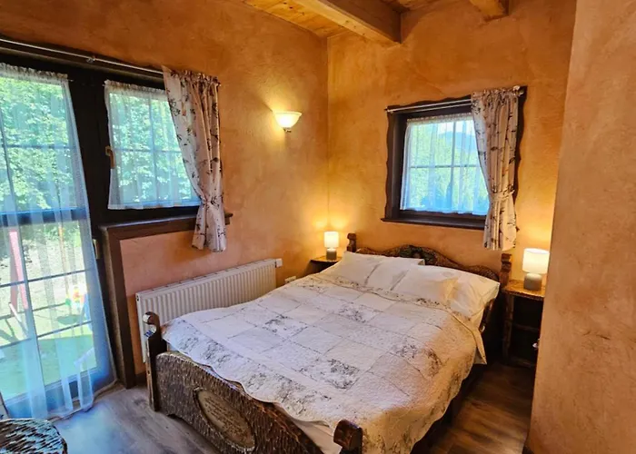 Willa Stareczka - Regionalny Wystroj, Domowa Atmosfera Bed & Breakfast