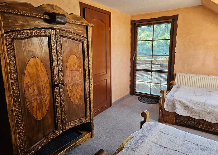 Stareczka - Regionalny Wystrój, Domowa Atmosfera 3*