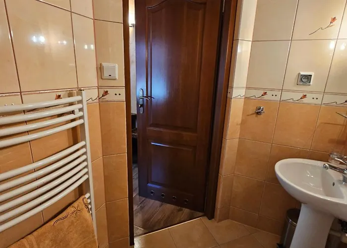 Stareczka - Regionalny Wystrój, Domowa Atmosfera 3*